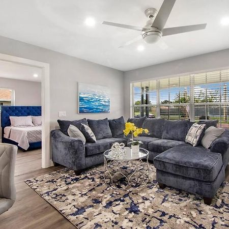 Modern Getaway Near The Beach With Room For A Boat West Palm Beach Ngoại thất bức ảnh