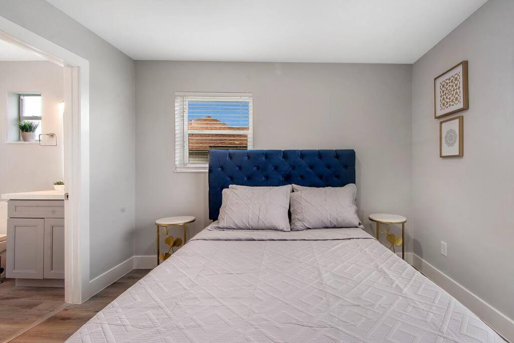 Modern Getaway Near The Beach With Room For A Boat West Palm Beach Ngoại thất bức ảnh